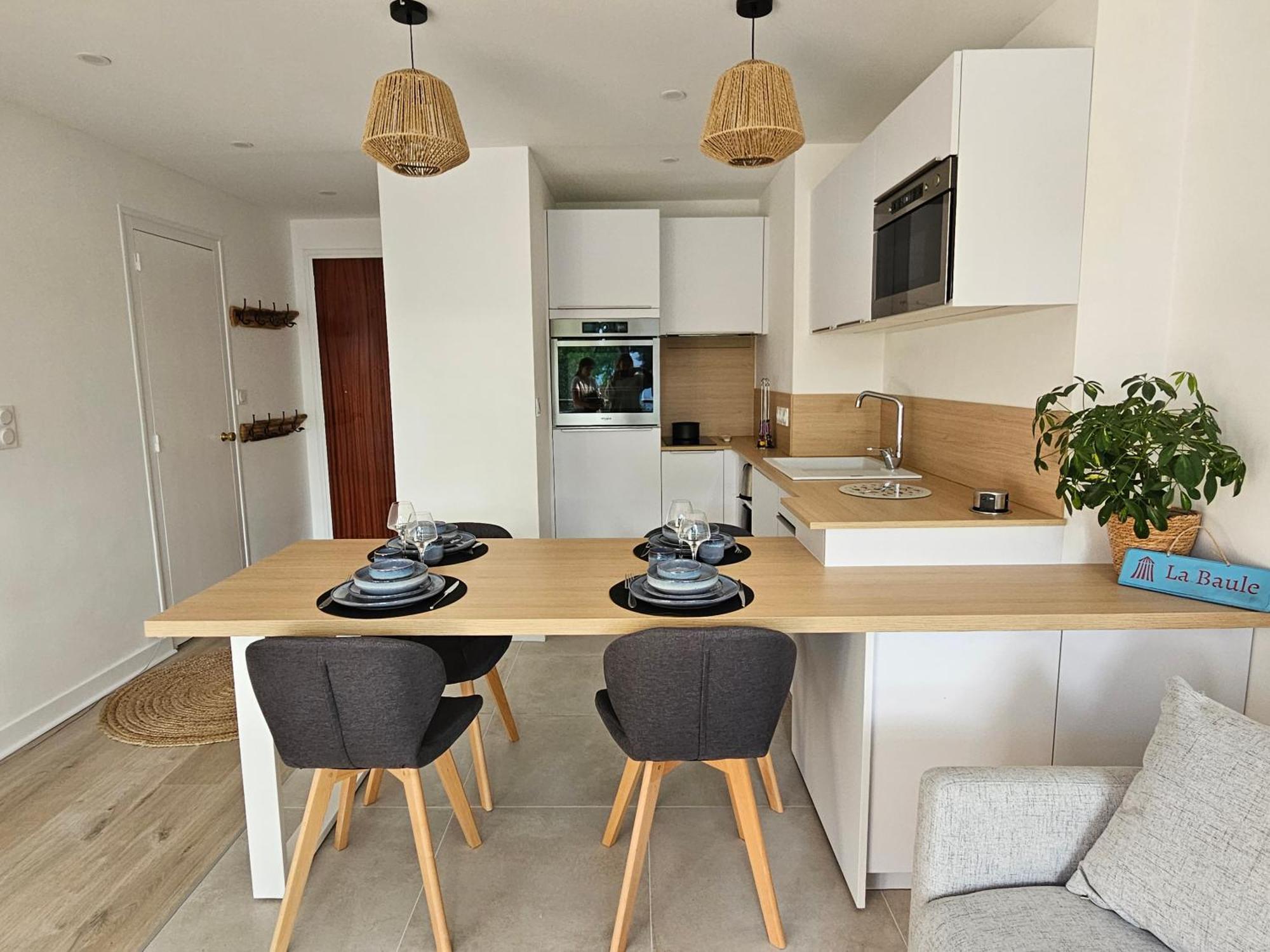 La Baule Le Capitole - Studio Plage Benoit Dans Residence Face Mer מראה חיצוני תמונה